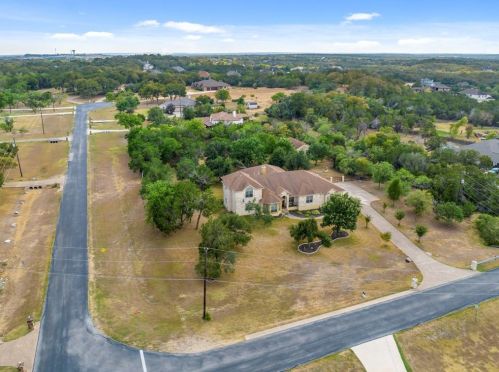 1798 Elliott Ranch Rd, Creedmoor, TX 78610-3033