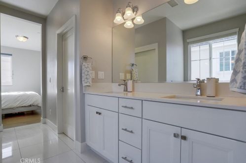 18510 Grevillea Ave, Redondo Beach CA  90278-4630 exterior