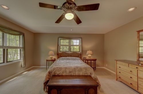 8601 Fair Oaks Ln, Dyer IN  46373-9395 exterior