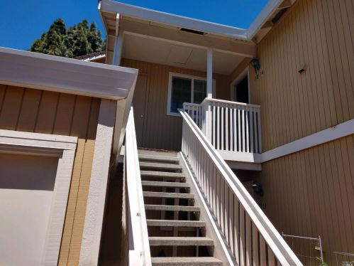 1814 Shirley Dr, Benicia, CA 94510-2665