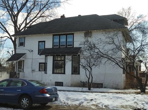 1108 Edgerton St, Saint Paul, MN 55130-3749