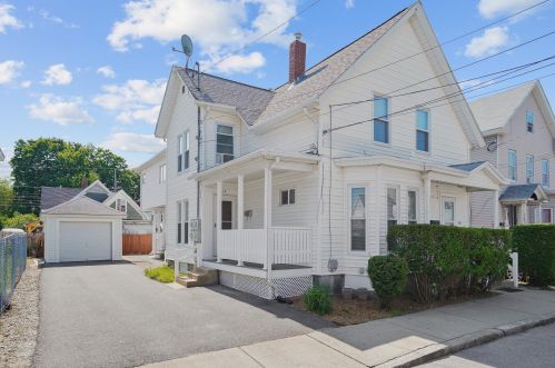 111 Walnut St, Nashua, NH 03060-6440