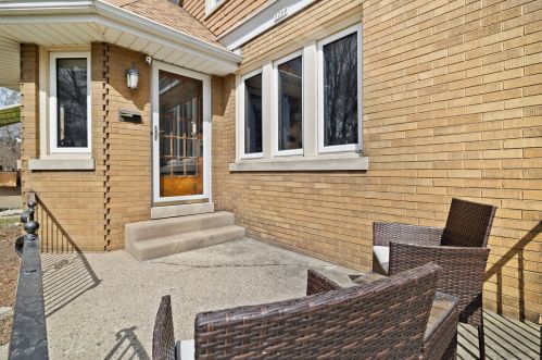 3260 Logan Ave, Milwaukee, WI 53207-2856