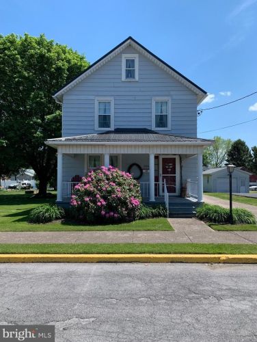 504 Shaver St, Shirleysburg, PA 17066-1763