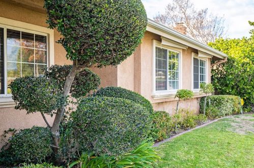 1315 Vallejo Way, Upland, CA 91786-3164