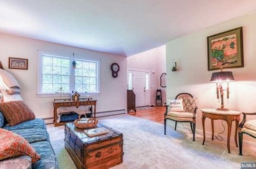 70 Iron Mountain Rd, Warwick NY  10990-3307 exterior