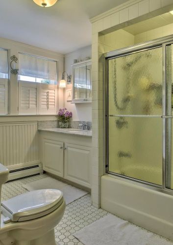 152 High St, Keene NH 03431-3025 exterior