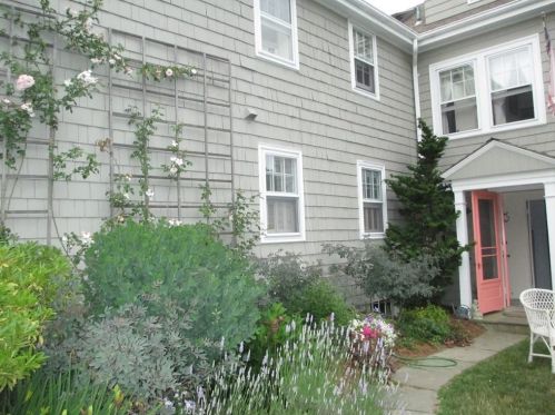 5 Omega St, Stonington CT  06378-1413 exterior