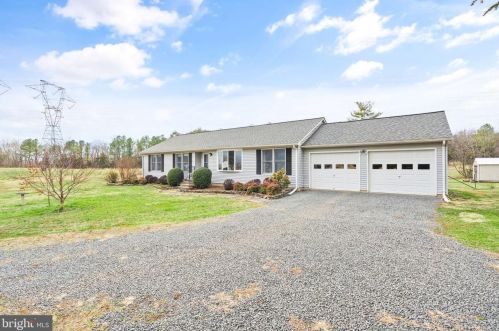 14068 Carriage Ford Rd, Nokesville, VA 20181-2419
