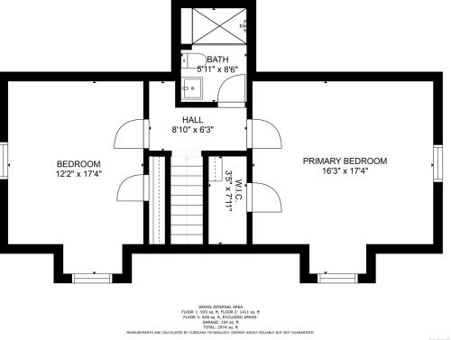 12 Grover Ln, Elwood NY  11731-3015 exterior