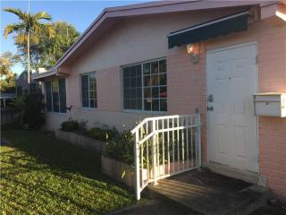 250 117th St, Miami, FL 33161-6102
