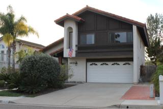 1621 Valleda Ln, Encinitas CA  92024-2414 exterior