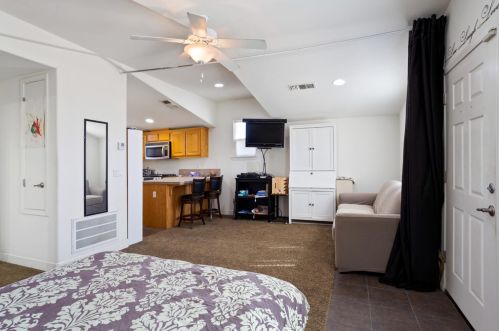 2323 Greger St, Valley Home CA 95361-8299 exterior