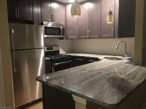 77 Gettysburg Way, Lincoln Park NJ  07035-1818 exterior