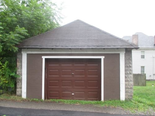 184 Grant Ave, Pittsburgh, PA 15223-1353