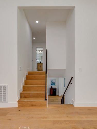 2146 Toscanini Dr, Rancho Palos Verdes CA  90275-1420 exterior