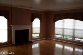 20788 Laplume Pl, Ashburn VA  20147-3926 exterior