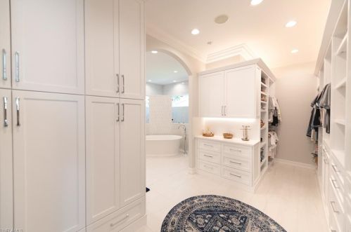 6610 Sable Ridge Ln, Naples FL  34109-0526 exterior