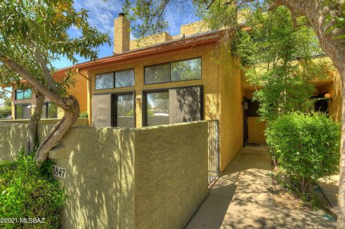 3847 Paseo De Las Canchas, Tucson, AZ 85716-1082