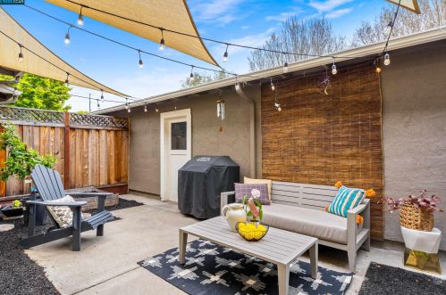 118 Lawnview Cir, Danville CA  94526-5107 exterior