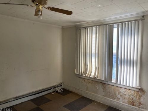 24 Orange Pl, Irvington NJ  07111-2040 exterior