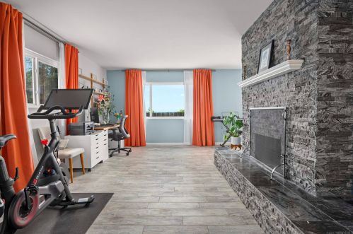 7990 Windsor Dr, La Mesa CA  91941-7808 exterior