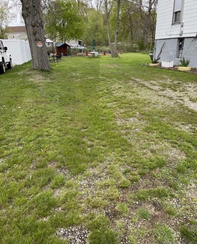 52 Linnell St, Moosup CT 06354-1214 exterior