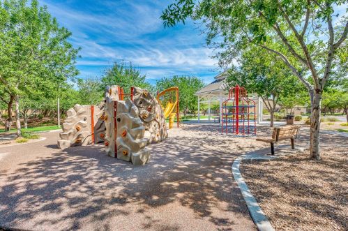 3638 Flamingo Way, Gilbert AZ 85297-5250 exterior