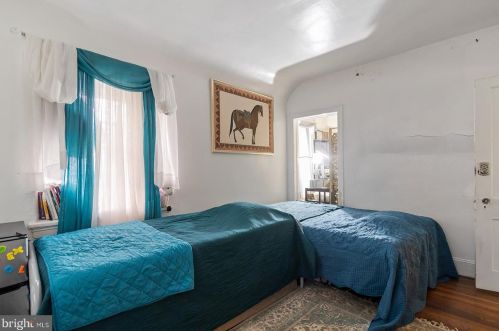 232 Cliveden St, Philadelphia PA 19150-3309 exterior