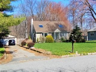 153 Big Piece Rd, Fairfield, NJ 07004-1207
