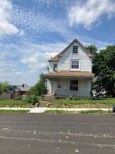 2603 Riverview St, Mckeesport, PA 15132-5045