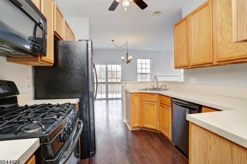29 Gordon Cir, Parsippany NJ  07054-3400 exterior
