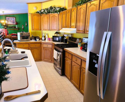3954 9th Dr, Wisconsin Dells, WI 53965-8569