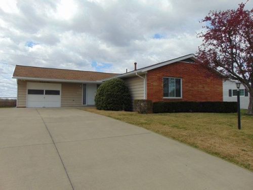 2230 Woodcrest Dr, Wheelersburg, OH 45694-9066
