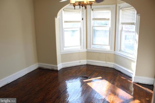 1437 Locust St, Norristown PA  19401-3321 exterior