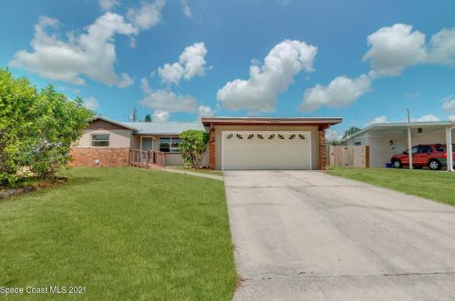 4830 Cocoanut Dr, Titusville, FL 32780-6909
