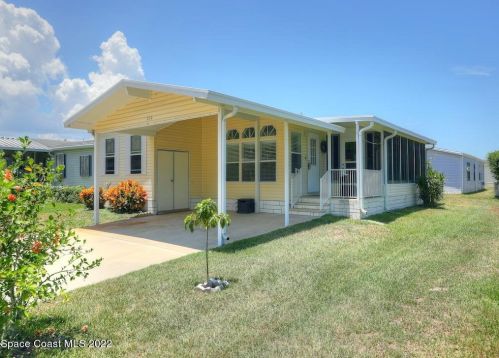 322 Papaya Cir, Sebastian, FL 32976-6851