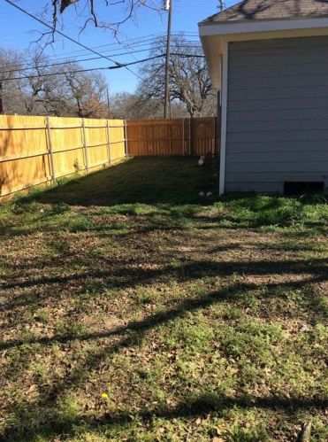 415 Brazos Ave, Cleburne TX 76031-5006 exterior