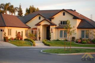 7923 Red Bud Ct, Bakersfield, CA 93308-9433