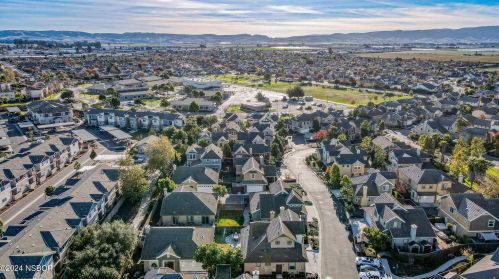 1632 Chianti Ln, Santa Maria CA  93458-6325 exterior