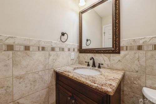 11 Nathan Dr, Old Bridge NJ  08857-2787 exterior