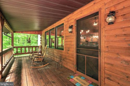 315 Bacon Rd, Red Lion PA  17356-8887 exterior