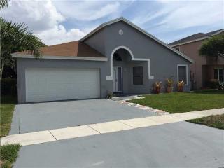 9690 Glacier Dr, Hollywood, FL 33025-4413