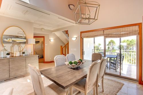 1820 Sunset Dr, Saint George Island FL  32328-3120 exterior