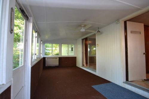 46 Peach Hl Ave, North Providence RI  02911-1924 exterior