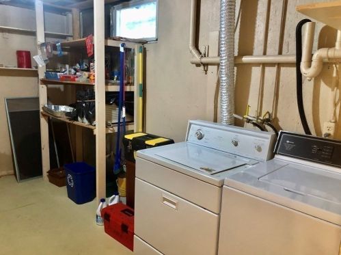 15 Westchester Dr, Auburn MA  01501-2926 exterior