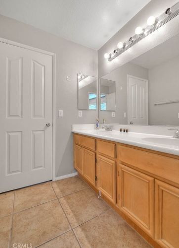 13842 Beech St, Victorville CA  92392-5531 exterior