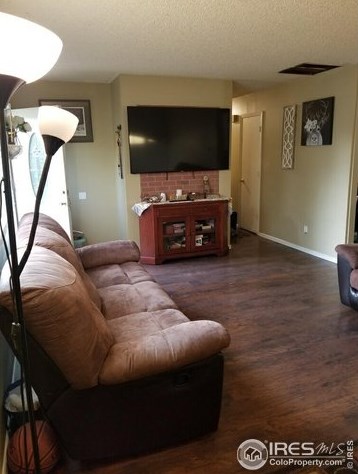 514 Estrella Ave, Loveland, CO 80537-6118