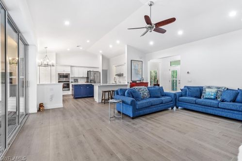 5690 Sanibel Captiva Rd, Sanibel, FL 33957-2312