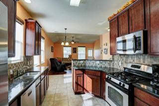 13007 Southern Creek Dr, Pearland TX  77584-1797 exterior